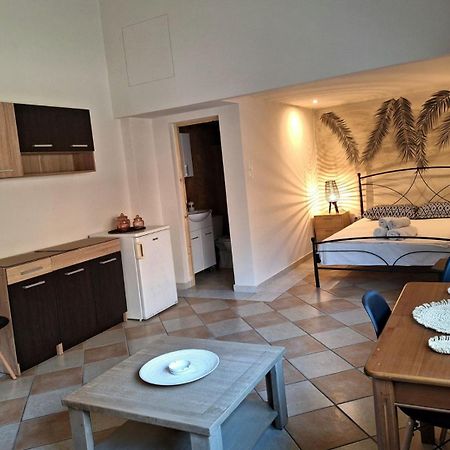 Kd Palm Home Lavrion Bagian luar foto